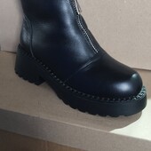 Зимові шкіряні черевики.Розпродаж