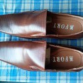 Новые кожаные  туфли мужские  смотрятся нарядно , отличного качества
