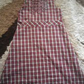 Италия,платье клетка( с подъюпником) ,сзади молния.На 10-12 лет.Длина 84 см ,ПОГ 37 см