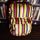 Легкий вместительный городской рюкзак, яркие полоски