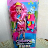 Кукла типа "Барби"шарнирная с роликами ,расческой в блистерной упаковке 33*17*7 см