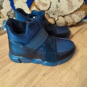 Демисезонные классные ботинки р 28-30