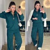 Гарні костюми (мікровельвет)