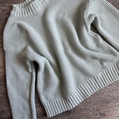Стильний, фірмовий светр,9-10 років