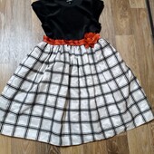 Фирменное нарядное платье на девочку 14-15 лет