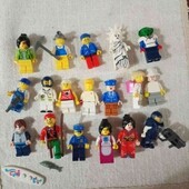 Фігурки Лего всі, що на фото