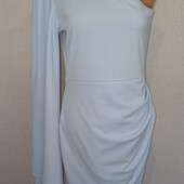 Дуже гарна, елегантна жіноча міні сукня на одне плече. Розмір xs-s.