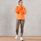 ♕ Жіноча спортивна куртка з покриттям DryActive Plus, розмір наш 48-50(М євро)нюанс