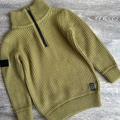 Фірмовий светр у новому стані, 5 рочків