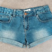 Стоп!Стильные джинсовые шорты на девочку 10- 11 лет