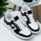 Кросівки чорні з білим