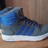 Жіночі високі кросівки Adidas, 38 розмір.