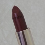 Помада L'Oreal Paris Color Riche тон 884 шоколадный трюфель