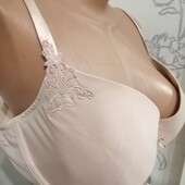 Бюстгальтер на косточках 40DD 90DD