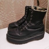 Ботинки-броги кожа  Dr. Martens р 38