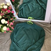 Гарна кофточка зеленого кольору!