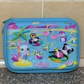 Твердий пенал Smiggle висота 16см. довжина 22см.