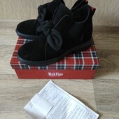 Новые ботиночки натуральная замша и кожа.