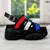Стильные легкие босоножки р.36,38,40