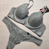 Hunkemoller! Якісний комплект білизни: жіночий бюстгальтер 85В, труси Л розмір lead! Лот 511