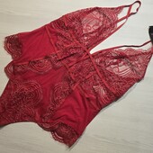 Hunkemoller! Жіночий боді із сіточки і мережива зі срібною ниткою Хл розмір tango red!
