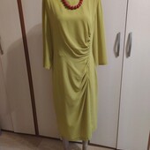 Новое платье.