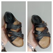 Отличные модные шлепанцы, комфорные, на р.40стельк 25,5 -26смсм.