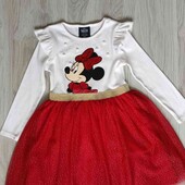 Disney брендовое красивое платье на девочку 5/6 лет рост 116 см нюанс 