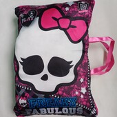 Сумка- подушка Monster High.