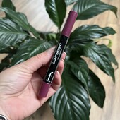 Flormar Lightweight Lip Powder tester Матова пудра для губ