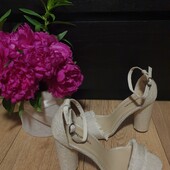 Justfab Босоніжки із текстилю 40,5 рр і устілка 27 см. Новинка