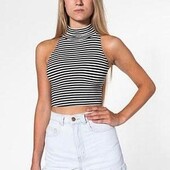 . Короткий Топ Pull&Bear