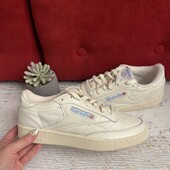 Reebok,оригінал,із натуральної шкіри,розмір 39,устілка 25,5