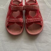 Stop! Доступно, комфортно! Оригінал ортопедичні Clarks босоніжки розмір 24-24,5\8, устілка16-16,5см