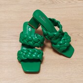 Стильные яркие шлепанцы р.36/40