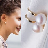 Серьги с белой жемчужиной