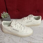 Reebok,оригінал,із натуральної шкіри,розмір 37,5,устілка 24,3