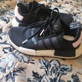 Продам кросівки Adidas 38 розміру