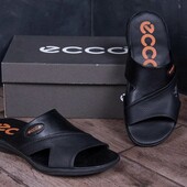 Шкіряні літні шльопанці Ecco чорні.