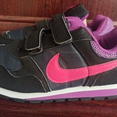 Кросівки Nike,розмір 35,устілка 22см!