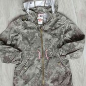 H&M лёгкая куртка/парка с капюшоном цвет в стиле милитари на рост 134/140