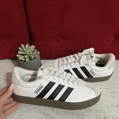Adidas,оригінал,із натуральної замші і еко шкіри,розмір 40,устілка 25,7