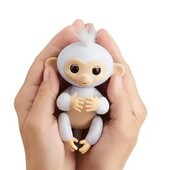 Электронная обезьянка на палец блестящая Шуге wowwee fingerlings Glitter Sugar