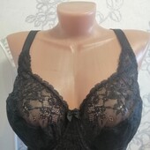 Шикарний бюстгальтер на кісточках Marks & Spencer 85E Не ношений!
