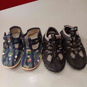 Тапочки и кросовочки одним лотом.