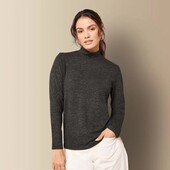 Тепленький светрик водолазка Esmara М 40/42 euro