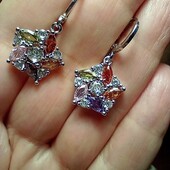 Шикарные серебряные серьги с разноцветным цирконием.Проба 925.