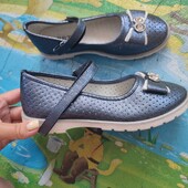 Туфельки для дівчинки!