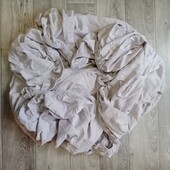 Простынь на резинке 100% каттон состояние хорошее. Размер 90*190-100*200