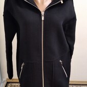 Короткое пальто черного цвета фирмы Reserved. Размер 34-6-XS. Шерсть и полиэстер